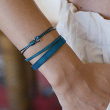 Load image into Gallery viewer, &Livy - Metalystic Mesh Cuff - Sapphire
