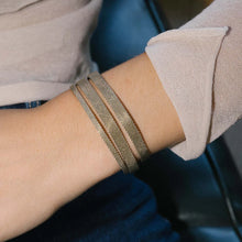 Load image into Gallery viewer, &Livy - Metalystic Mesh Cuff - Silver