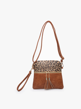 Load image into Gallery viewer, M1785 Tara Double Zip Crossbody/Wristlet
