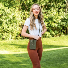 Load image into Gallery viewer, Pouch Purse (Multiple Colors)