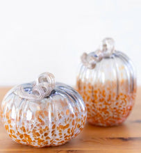 Load image into Gallery viewer, Boston International - Short Grey and Orange Glass Pumpkin