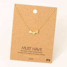 Load image into Gallery viewer, Three Dainty Hearts Necklace: G