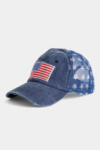 Load image into Gallery viewer, Coco + Carmen - Ellery Mesh Hat - Navy
