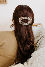 Load image into Gallery viewer, Blonde Tortoise Large Flat Round Clip
