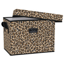 Load image into Gallery viewer, SCOUT Bags - Medium Rump Roost - Cindy Clawford
