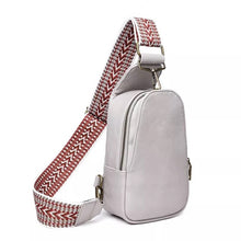 Load image into Gallery viewer, Dakota crossbody bag
