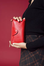 Load image into Gallery viewer, WL0004RF Kyla RFID Wallet w/ Snap Closure
