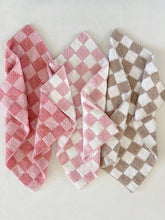 Load image into Gallery viewer, Phufy® Bliss Checkerboard Mini Blanket - Strawberry
