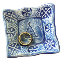 Load image into Gallery viewer, Tiny Dish - Christmas Tree
