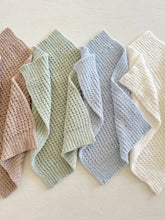Load image into Gallery viewer, Phufy® Bliss Waffle Mini Blanket - Desert Tan

