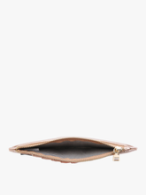 Load image into Gallery viewer, Jen &amp; Co. WL1889 Saige Slim Card Holder Wallet
